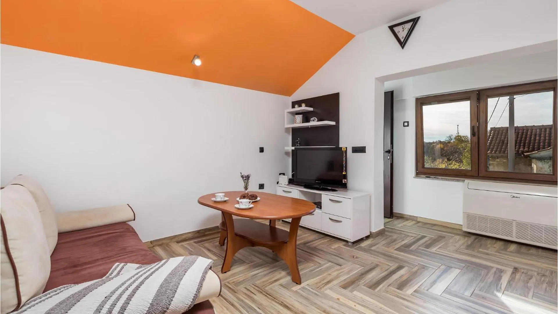 Lovely Home In Gabonjin With Kitchen Hırvatistan