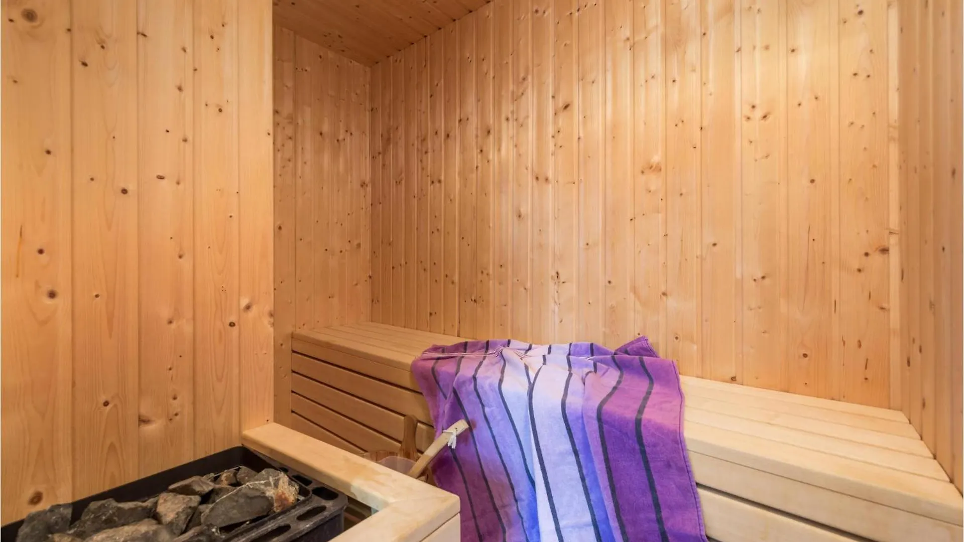 Tatil Evi Lovely Home In Gabonjin With Kitchen Hırvatistan