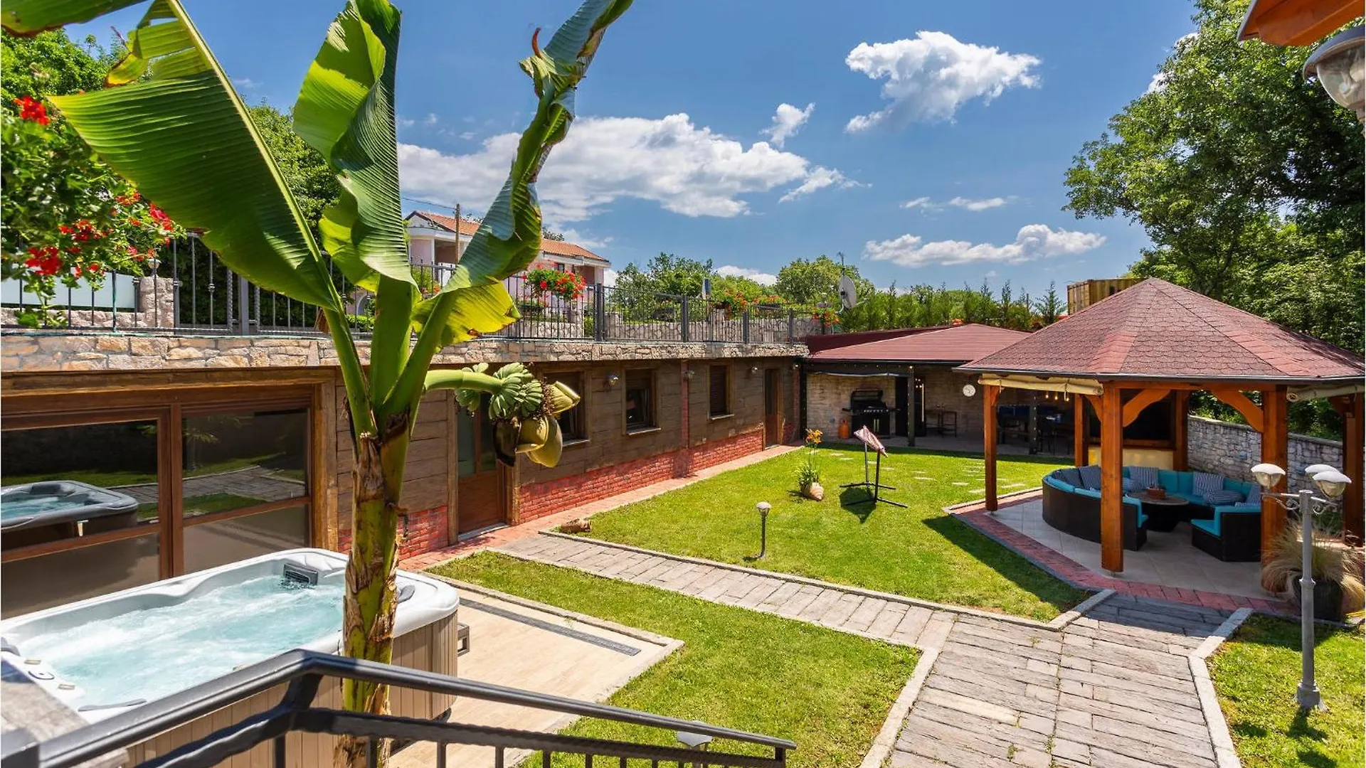 Lovely Home In Gabonjin With Kitchen 0*,  Hırvatistan