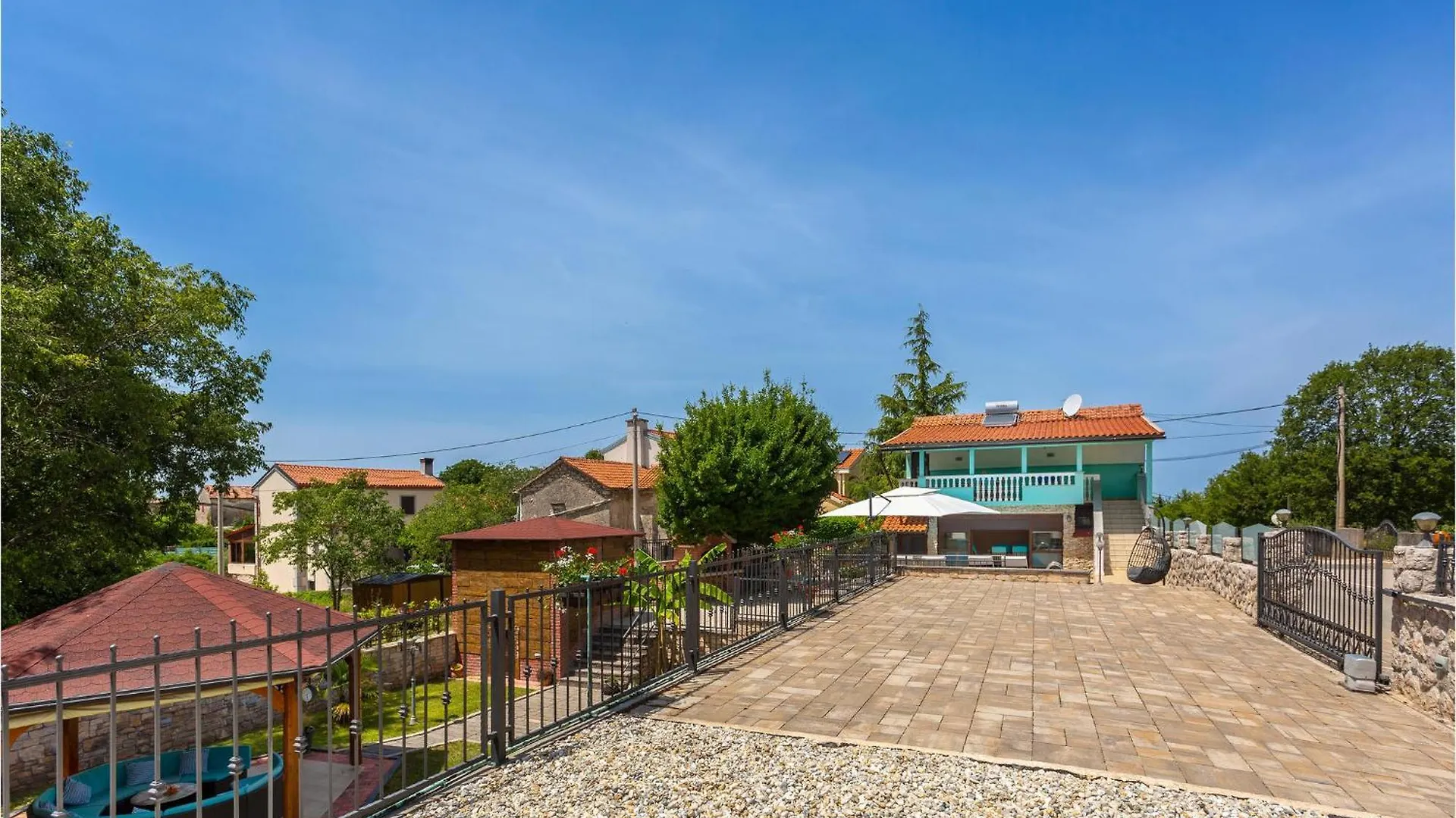 Tatil Evi Lovely Home In Gabonjin With Kitchen