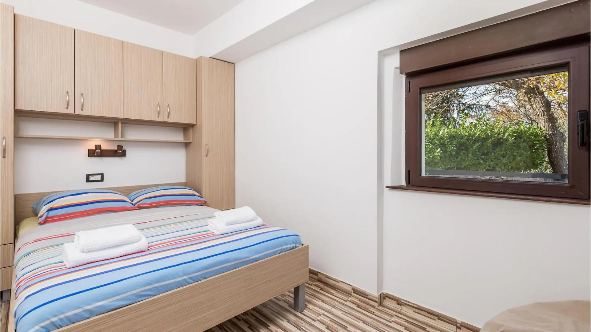 Lovely Home In Gabonjin With Kitchen Holiday home