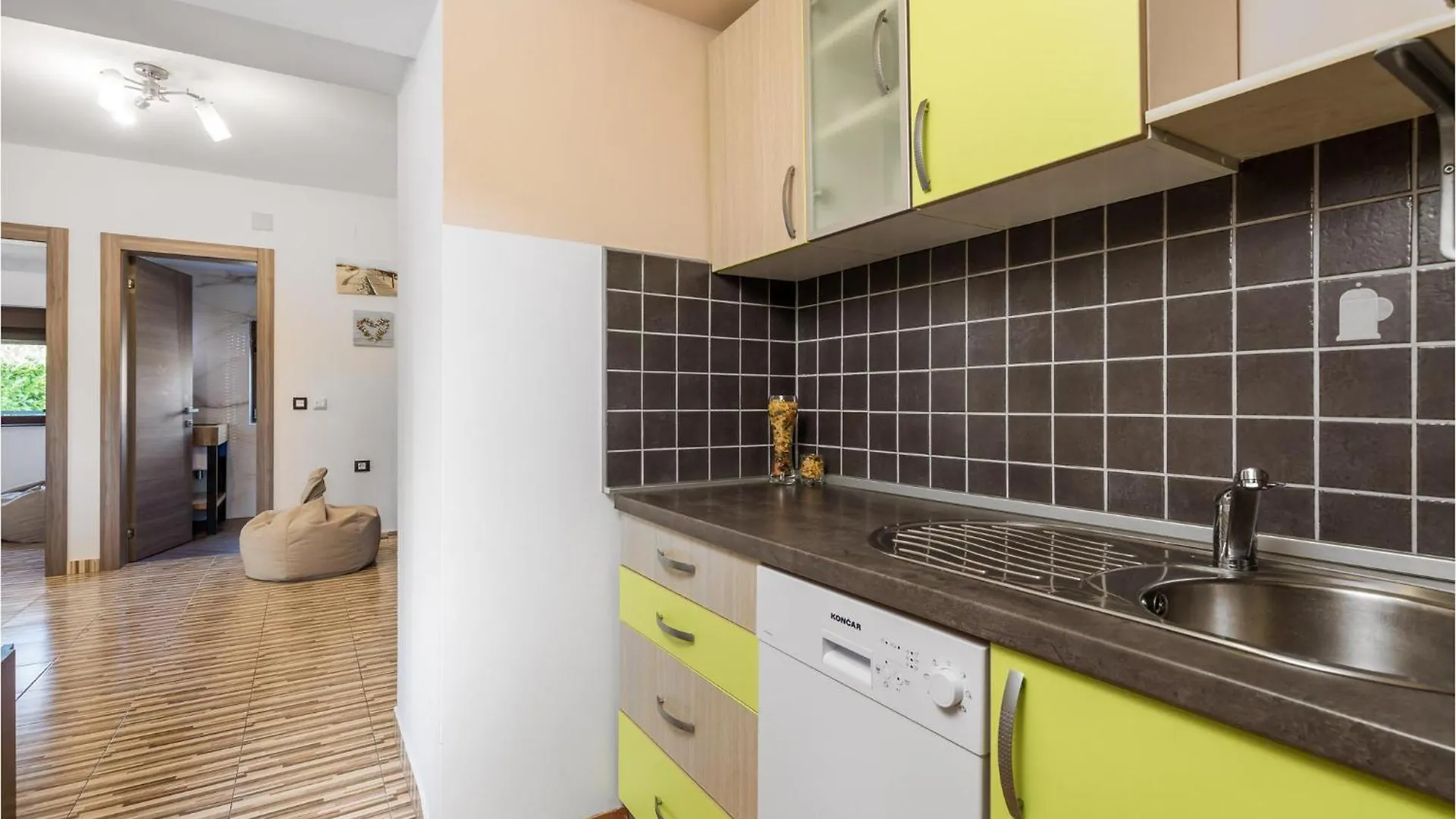 Holiday home Lovely Home In Gabonjin With Kitchen